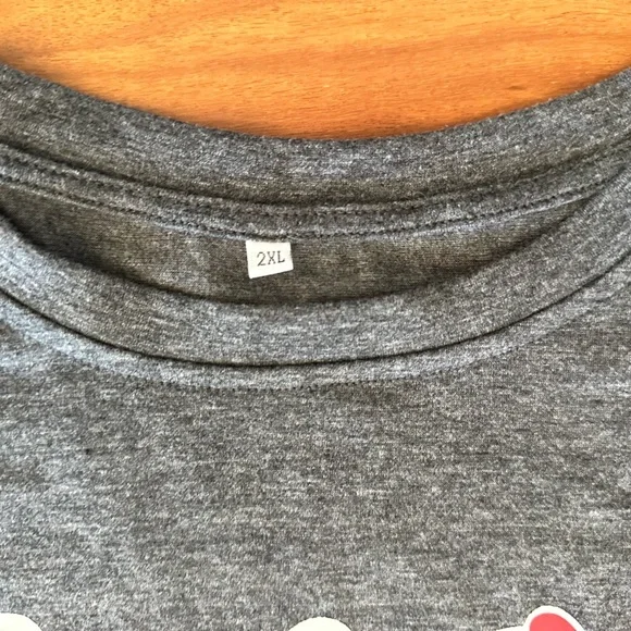 Minnie Mouse Disney Believe Charcoal Grey Graphic Tee size 2XL - Picture 4 of 4